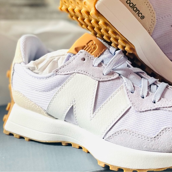 NEW New Balance 327 Lavender Sneakers Shoes Light Purple White various sizes - Picture 6 of 13